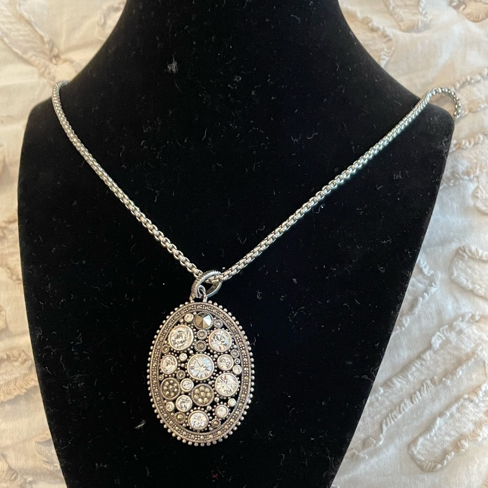 STUNNING oval marcasite and cubic zirconia pendant